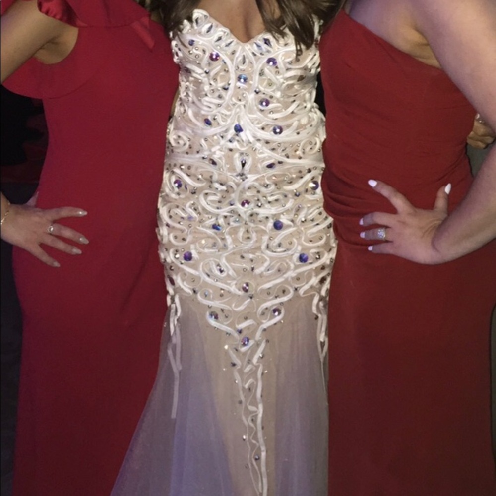 Jovani Size 2